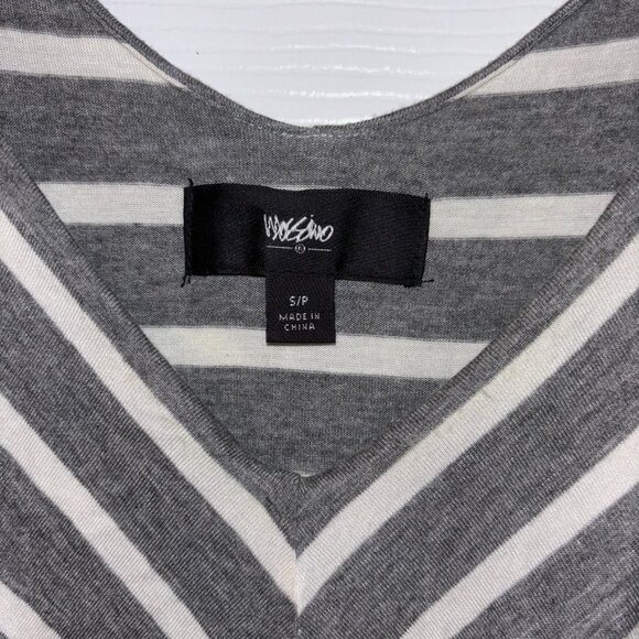 Mossimo Grey/White Striped maxi flounce dress size small - Picture 2 of 5